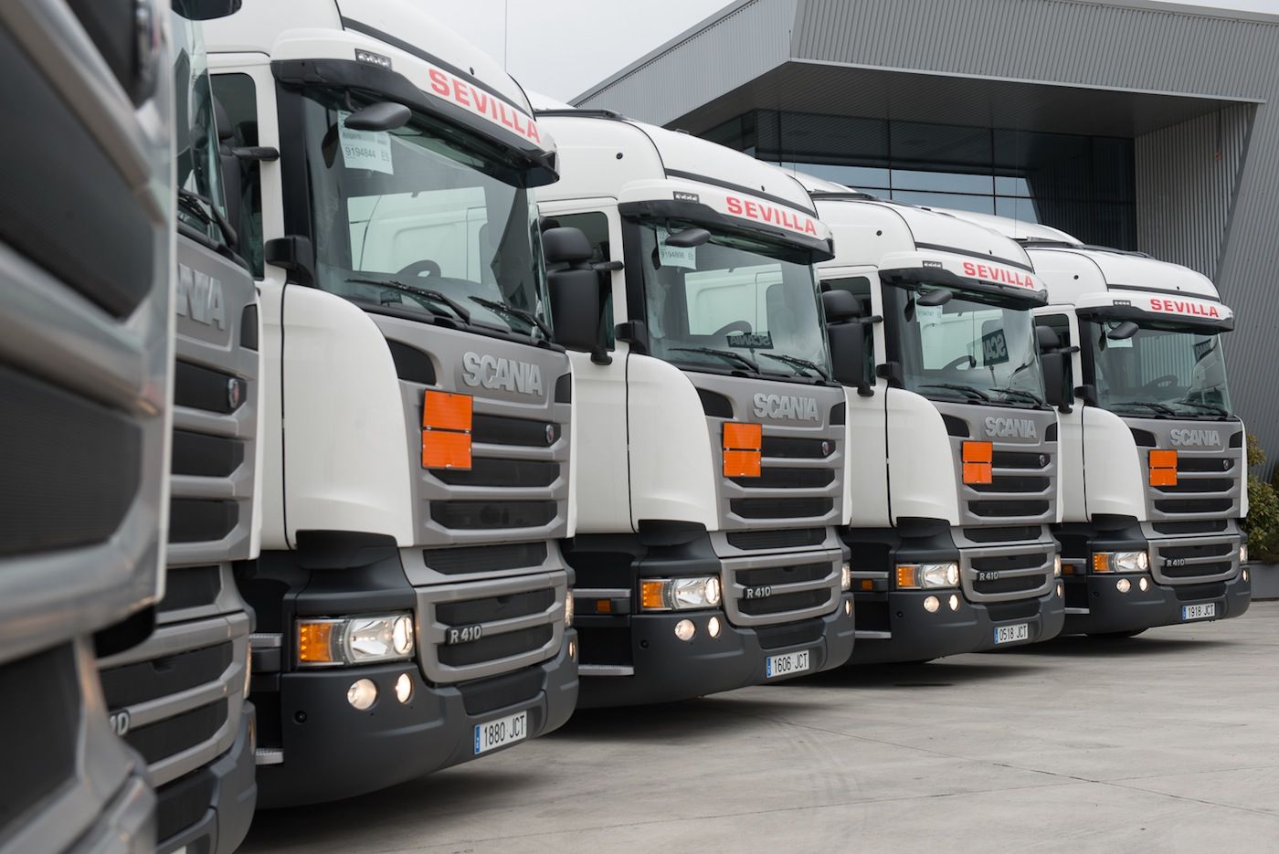 Transportes Hermanos Sevilla Alcalde amplia su flota con 15 vehiculos de Scania