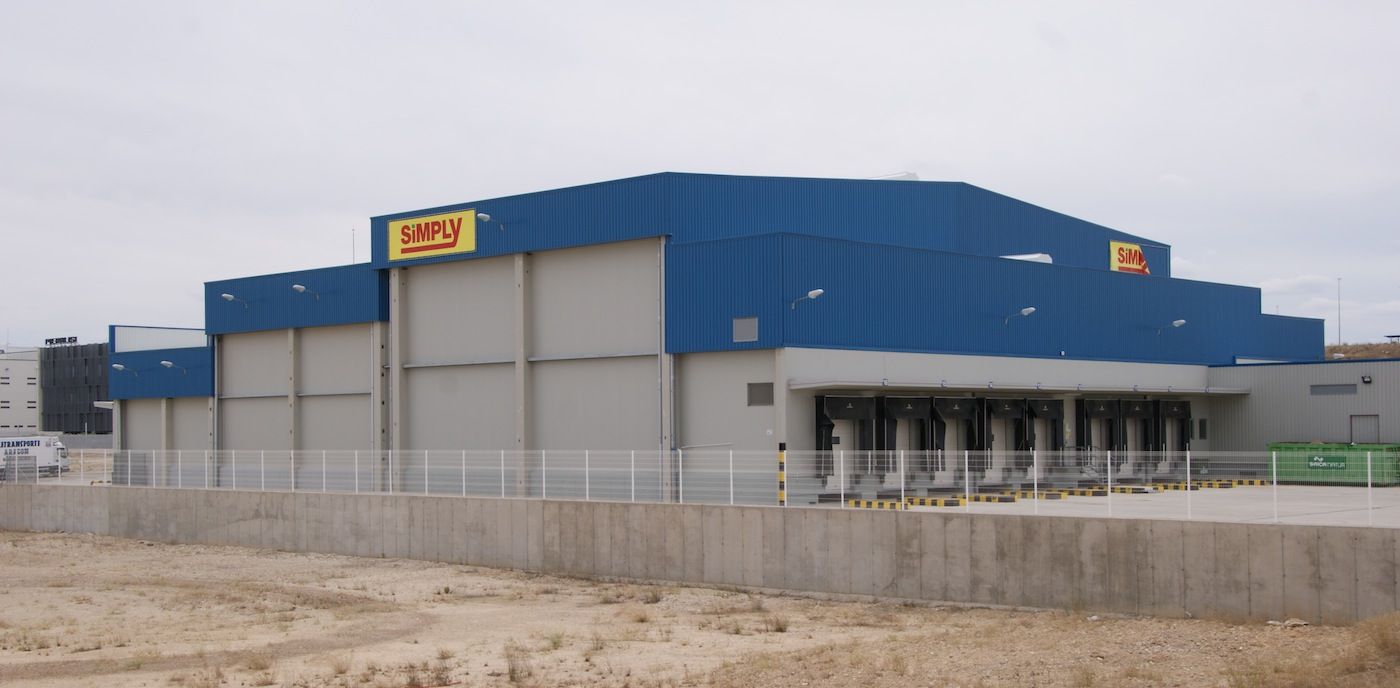 Plataforma logistica de Simply en PlaZa