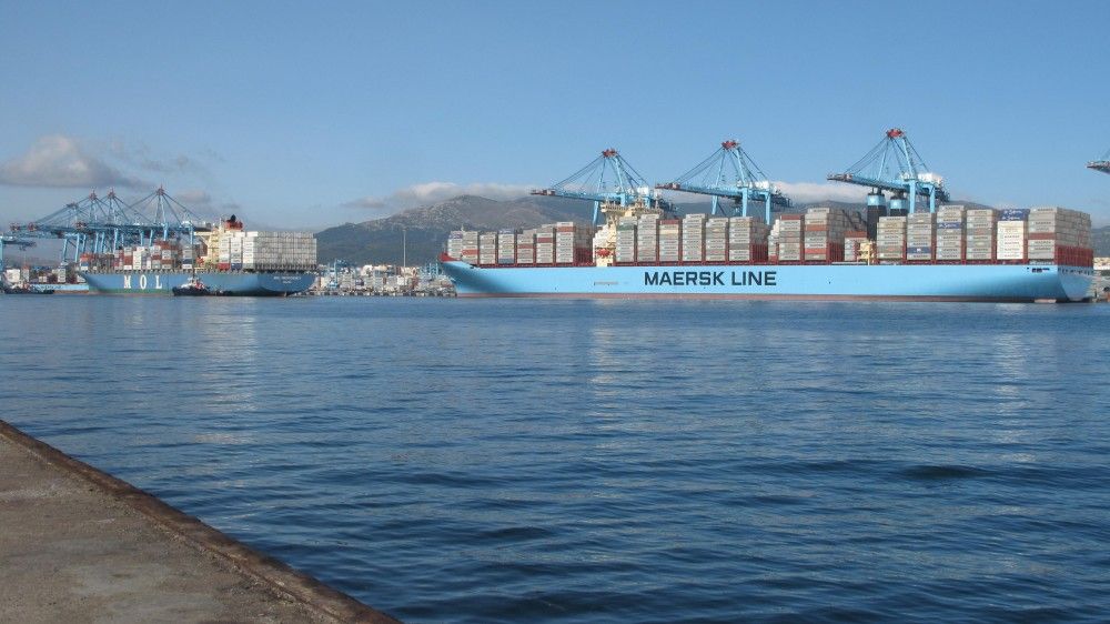 Barcos atracados en el puerto de Algeciras