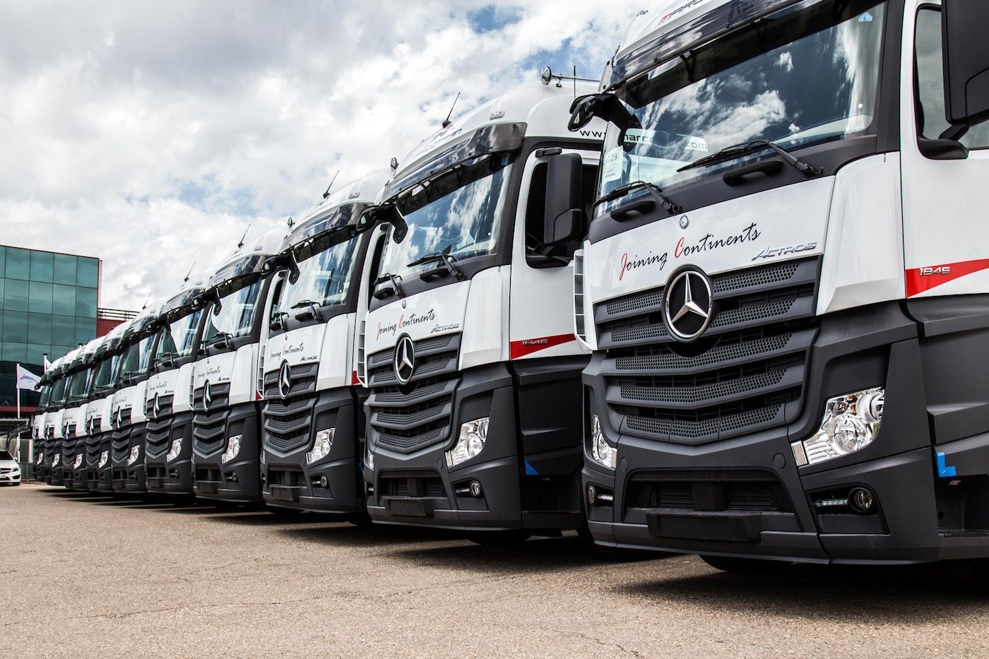 Tractoras de Mercedes para Marcotran