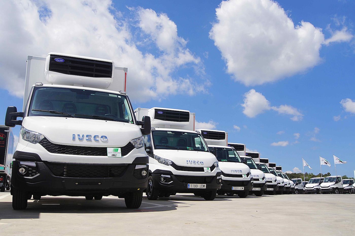 Petit Forestier adquiere 100 nuevos vehiculos de Iveco