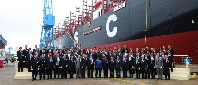 El barzan de UASC, primer gran portacontenedores impulsado con GNL