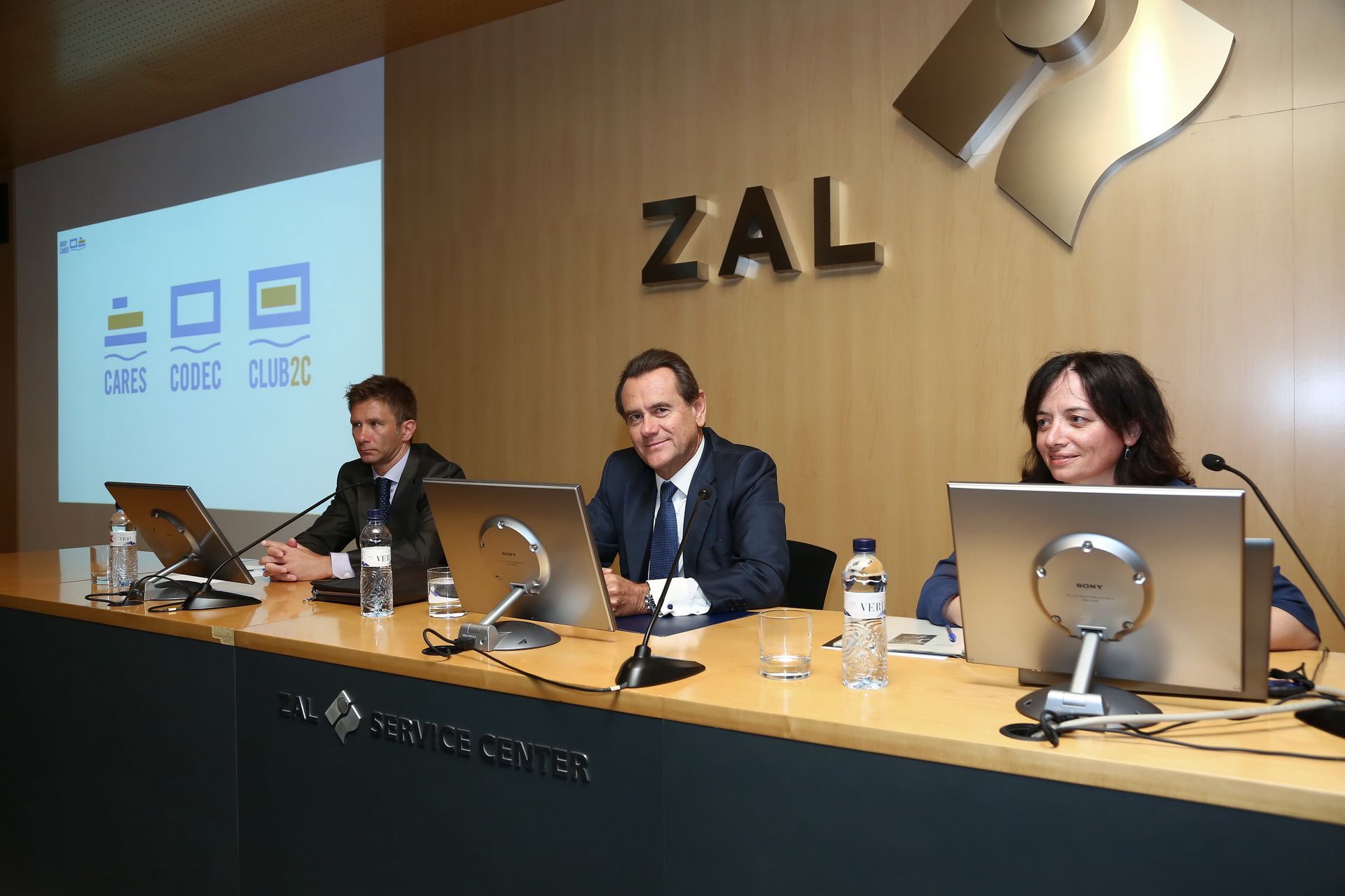 La Fundacion Cares presenta sus novedades en el puerto de Barcelona La Fundacion Cares presenta sus novedades en el puerto de Barcelona