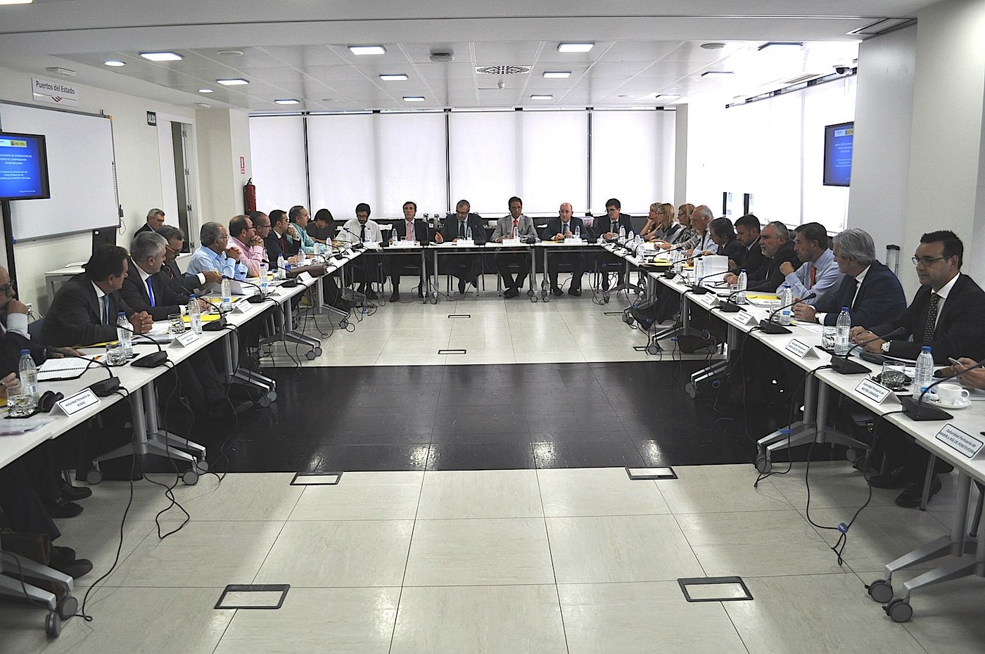 Reunion en Puertos del Estado para aprobar los proyectos y aportaciones con cargo al Fondo de Accesibilidad Portuario