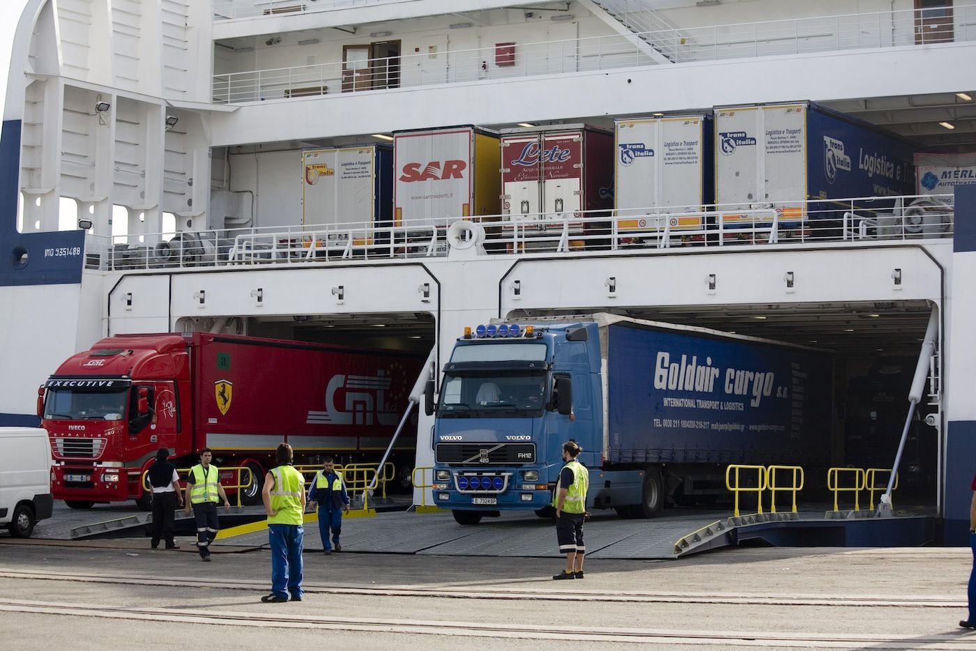 Transporte de corta distancia en el puerto de Barcelona