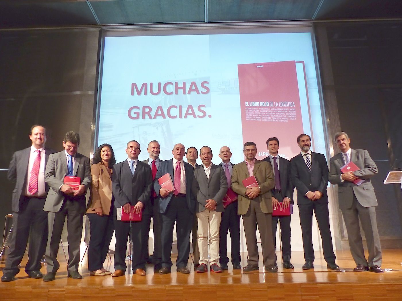 El Libro Rojo de la Logistica un proyecto coral El Libro Rojo de la Logistica un proyecto coral