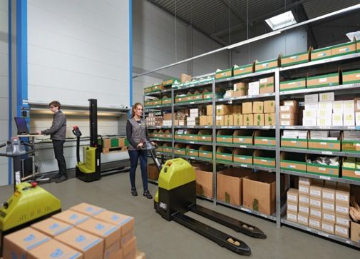 Nueva transpaleta eléctrica de Clark para el segmento para la logística interna