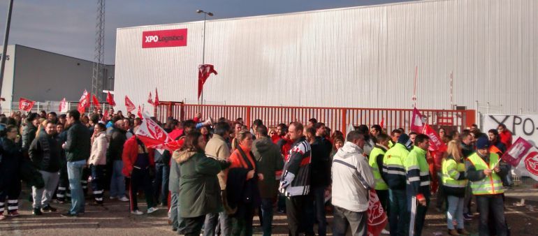 primer dia de huelga en el sector de la Logistica en Guadalajara