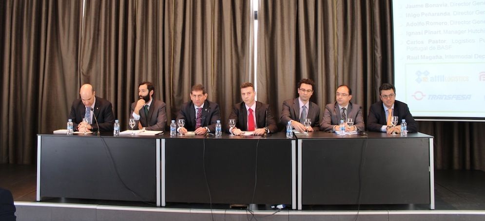 Mesa debate en la Jornada de presentacion del proyecto Clyma en Madrid