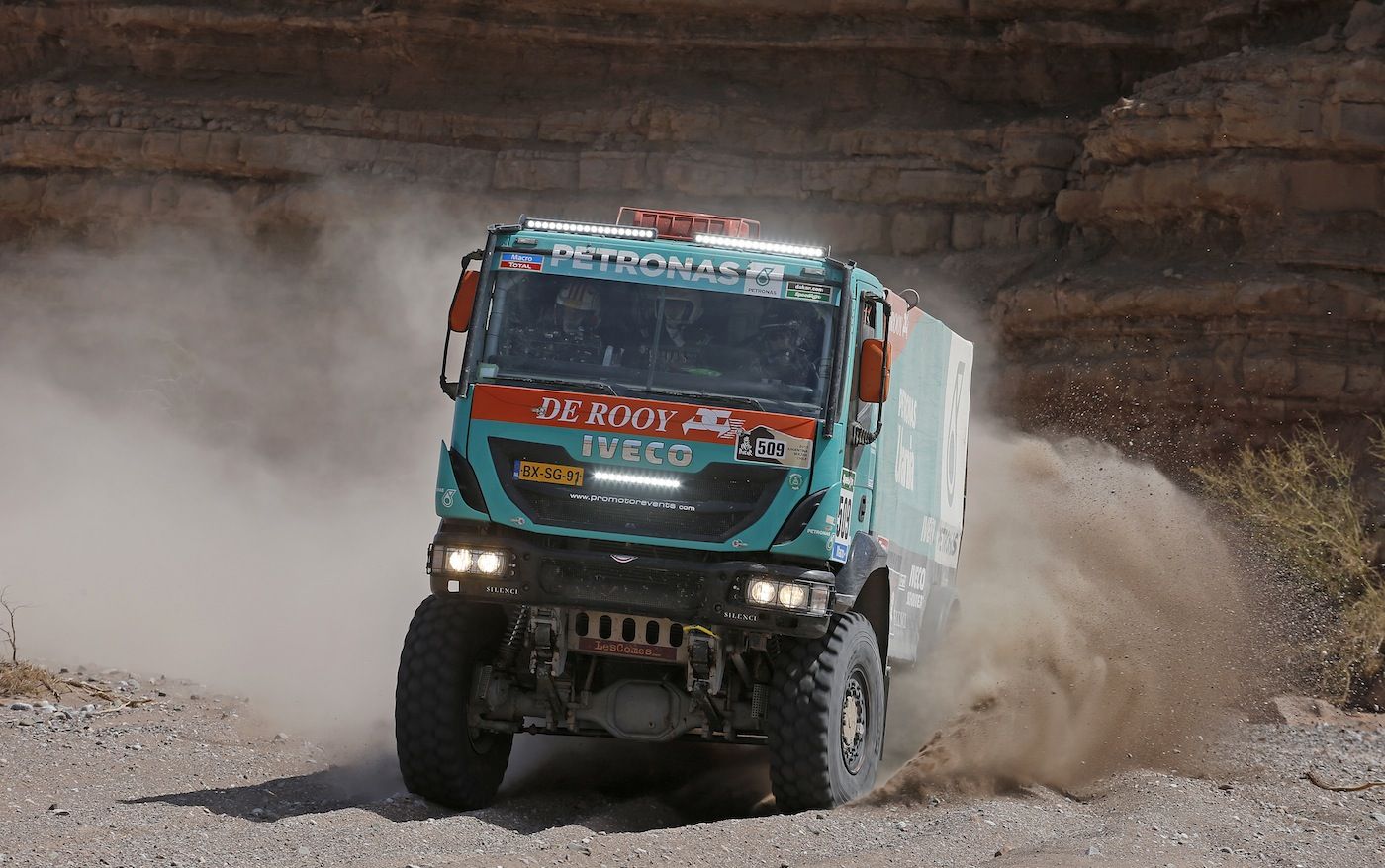 Iveco logra su primera victoria en el Dakar 2016