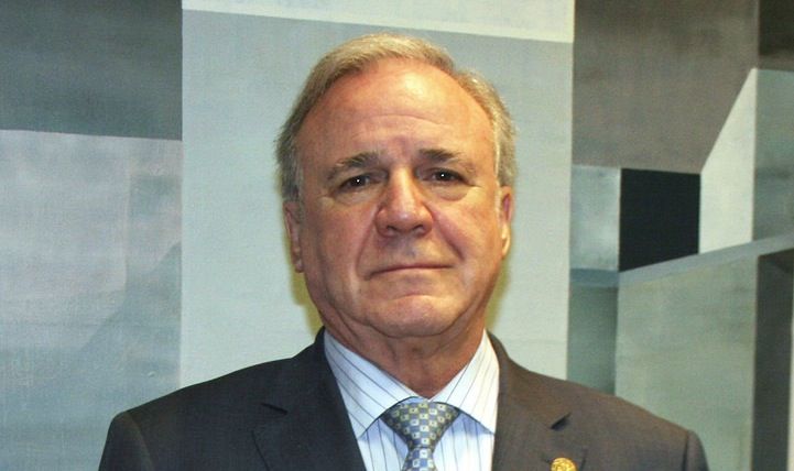 Juan Francisco Lazcano presidente de la AEC