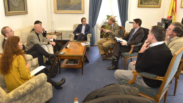 Santander prepara un nuevo modelo de reparto de mercancías Santander prepara un nuevo modelo de reparto de mercancías