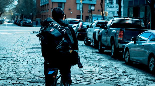 Uber entra en el negocio de la paqueteria