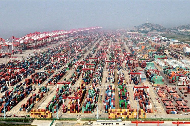 Contenedores puerto China