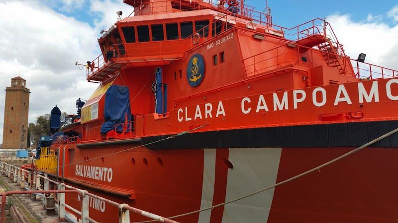 El buque 'Clara Campoamor' arriba por primera vez a Sevilla