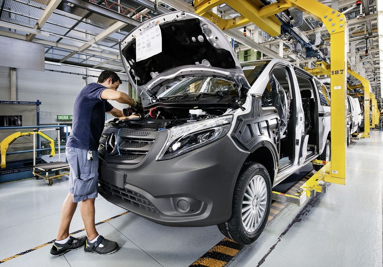 Mercedes Benz Vans invertirá 41 millones euros en la ampliación de su planta de Vitoria