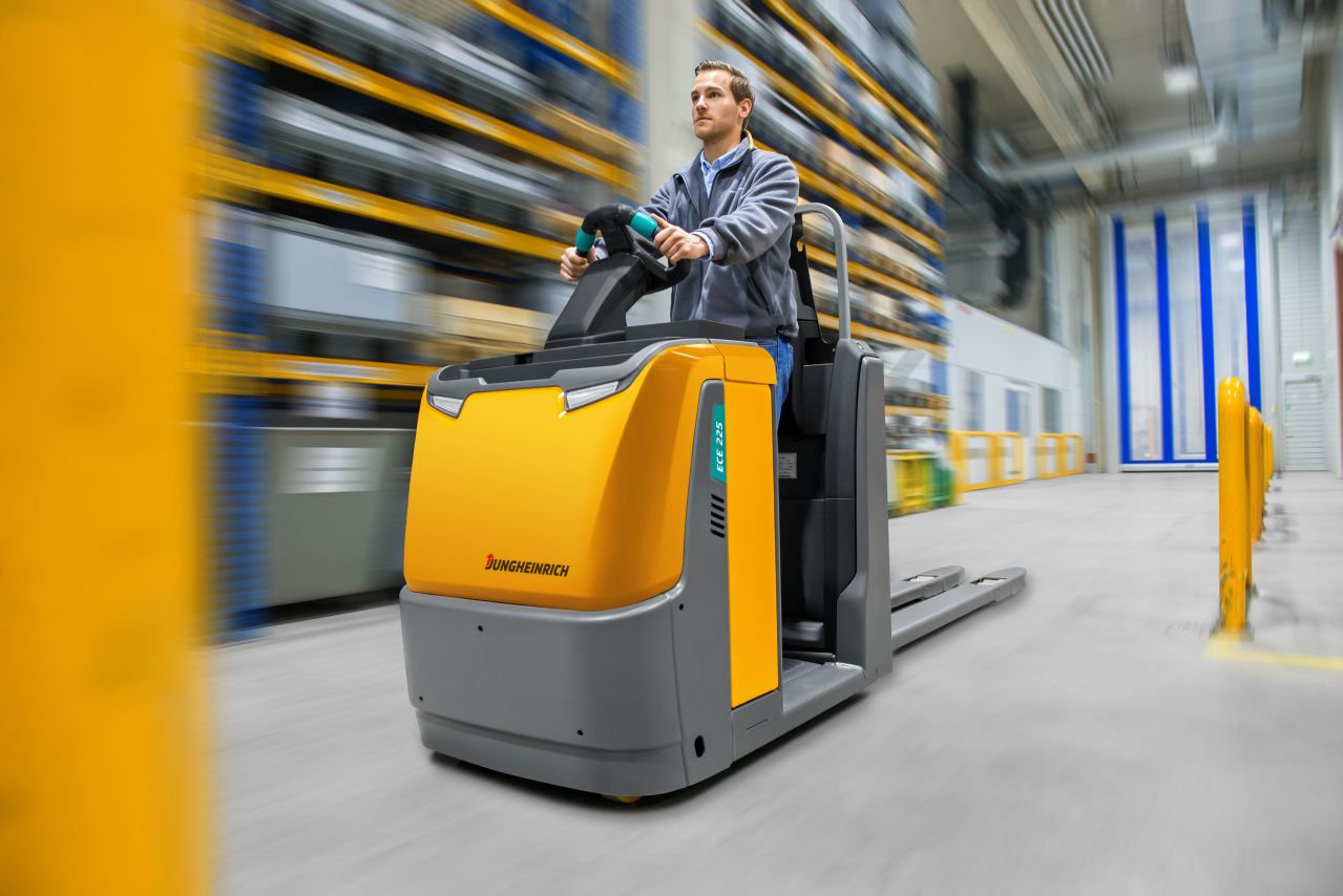 Recogepedidos ECE225 de Jungheinrich