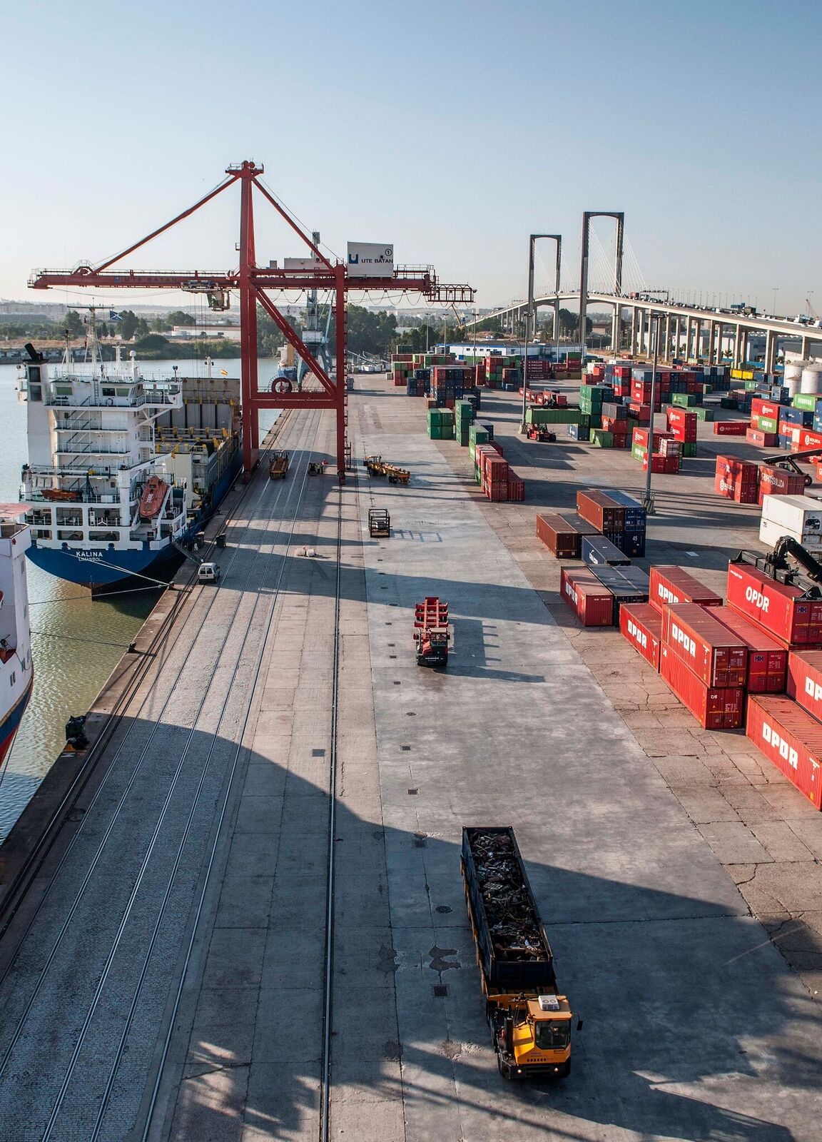 Terminal de contenedores de Sevilla