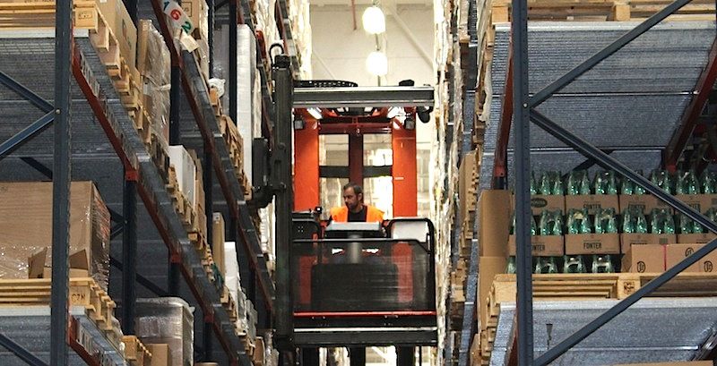 trabajador logistico