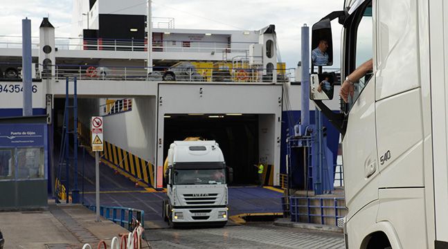 Inter Shipping opera actualmente en la linea Algeciras Tanger con tres buques