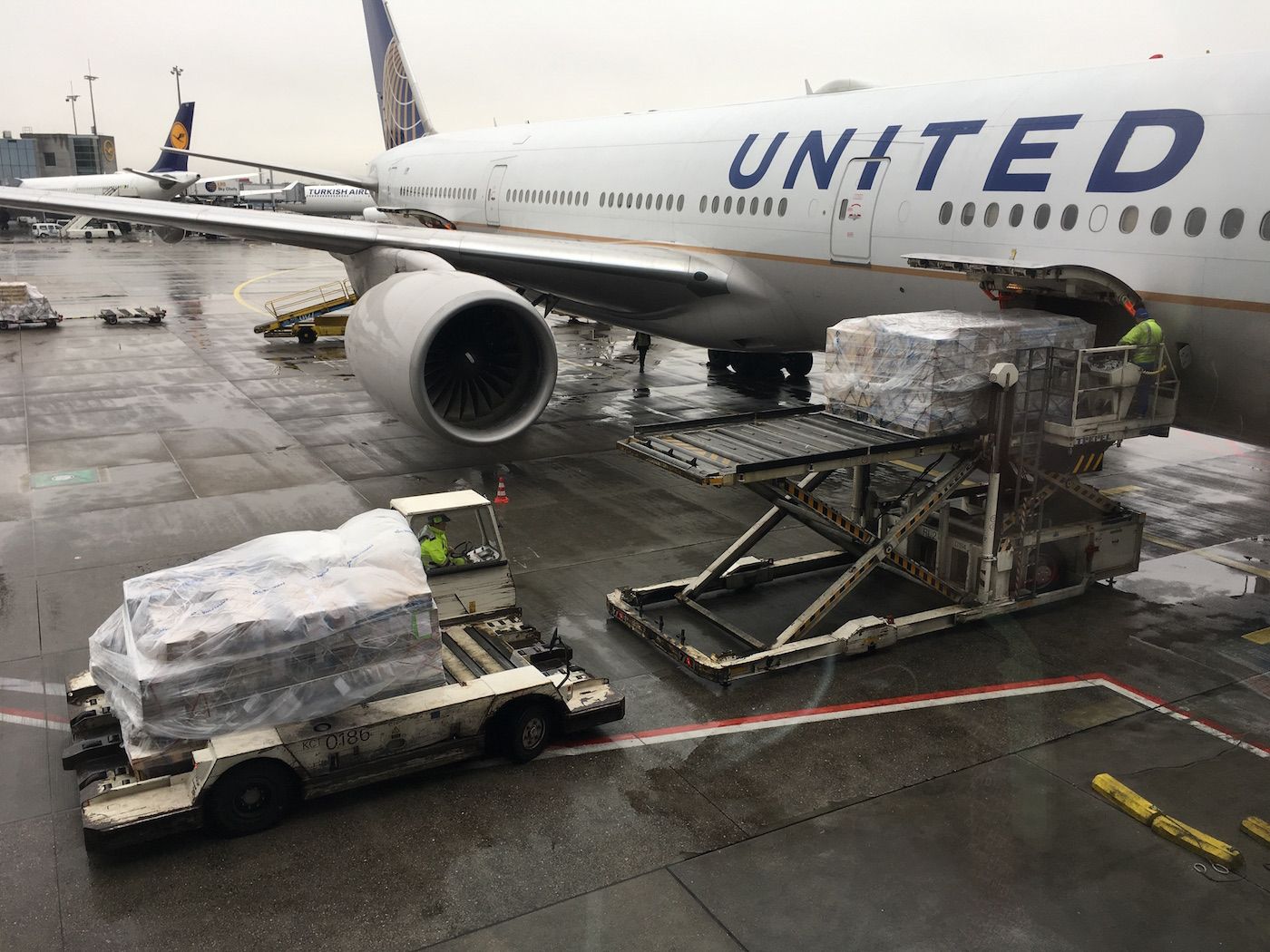 carga-aerea-united-aeropuerto-frankfurt
