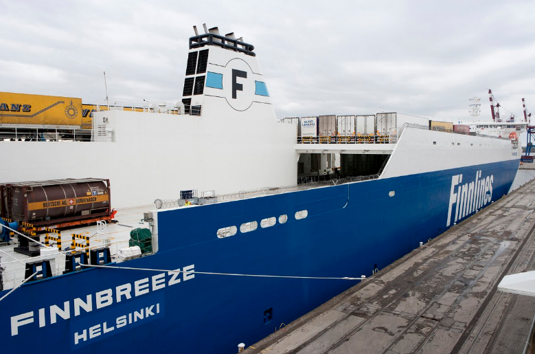 finnlines-alagara-cuatro-buques-de-su-serie-breeze finnlines-alagara-cuatro-buques-de-su-serie-breeze