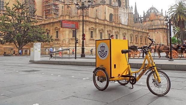 triciclo-correos-para-el-reparto-urbano