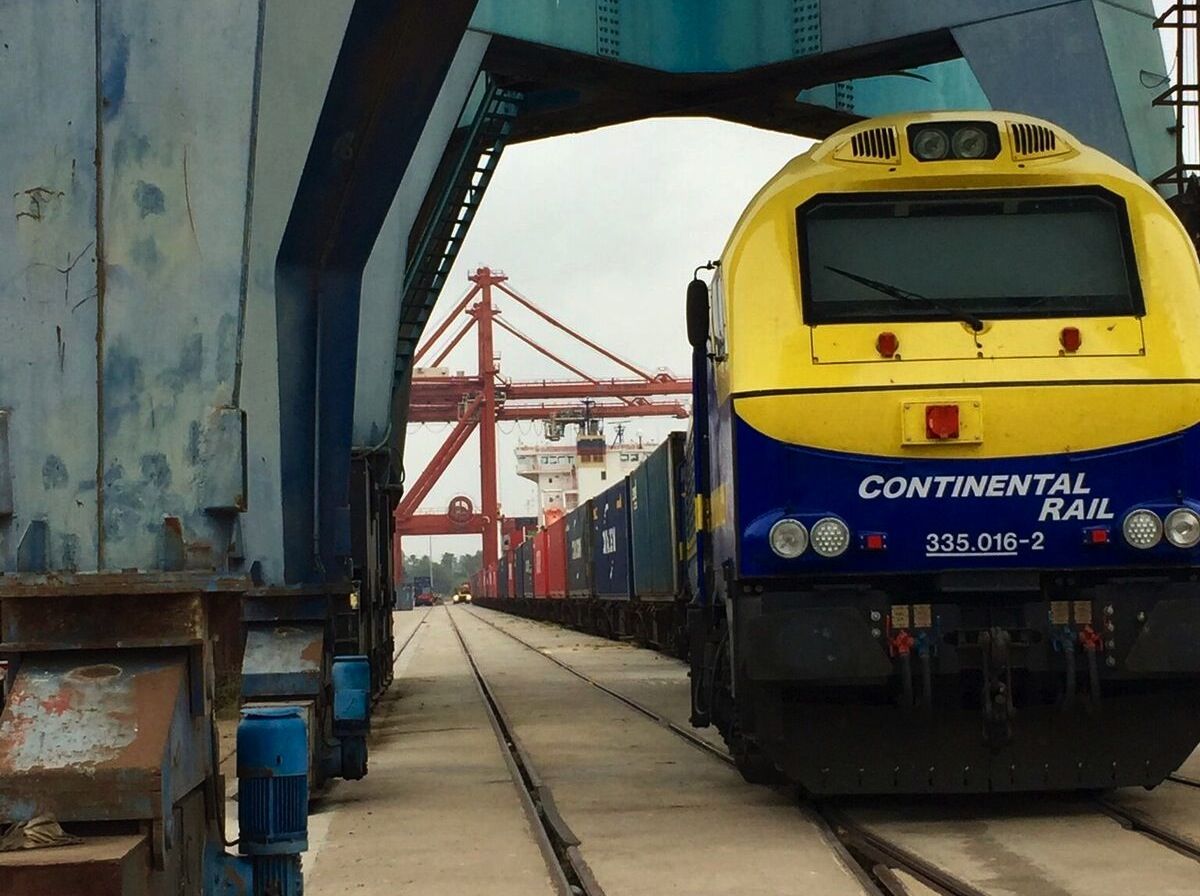 ferrocarril-puerto-sevilla