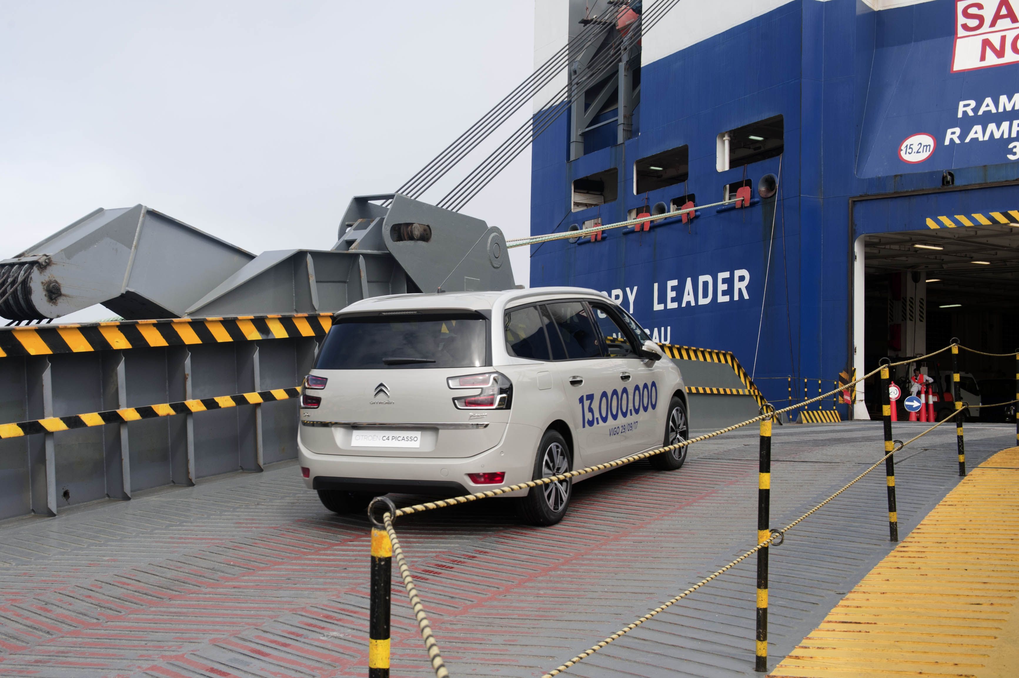 psa-vigo-citroen-picasso-embarque