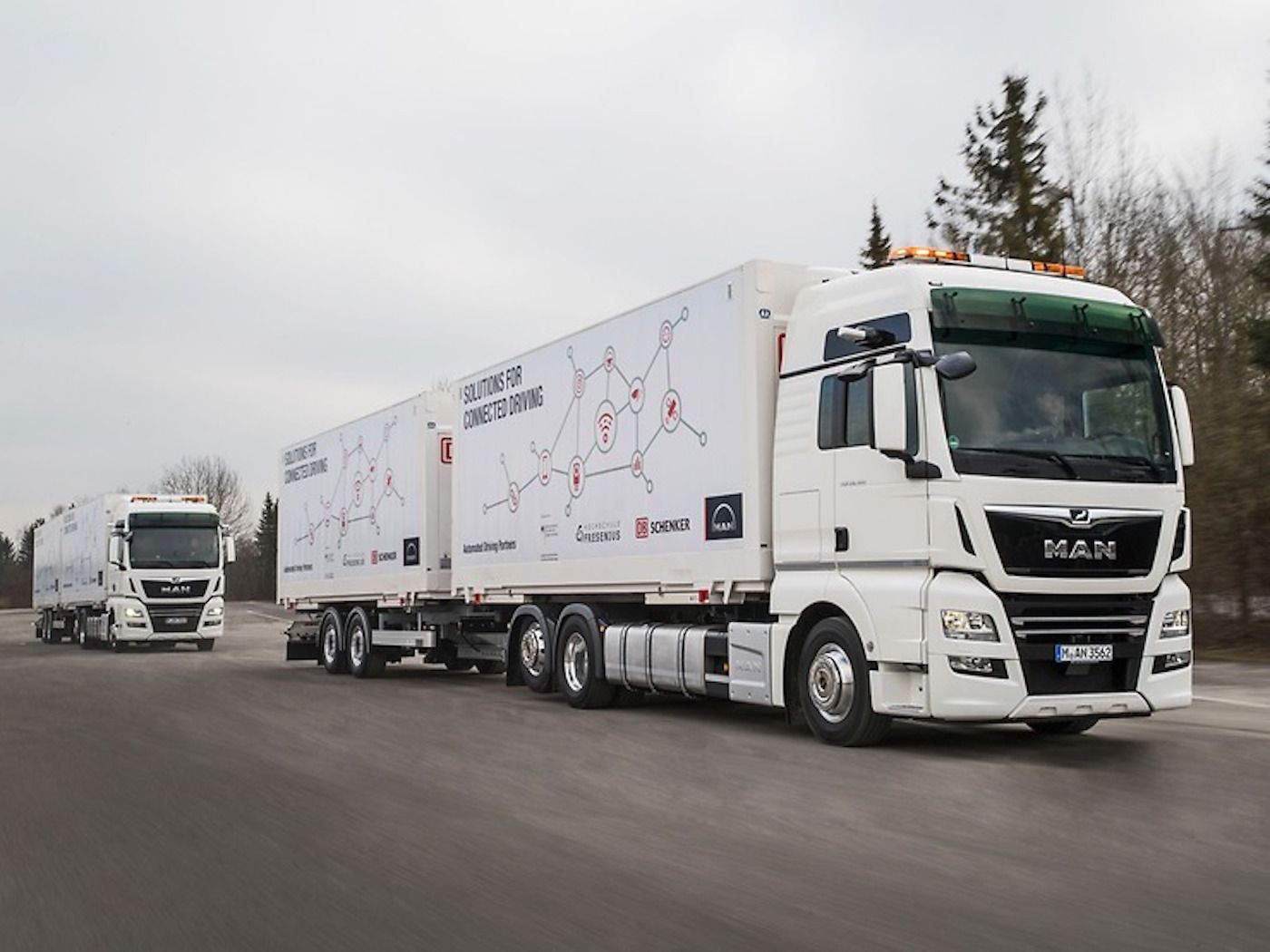 man-db-schenker-platooning man-db-schenker-platooning
