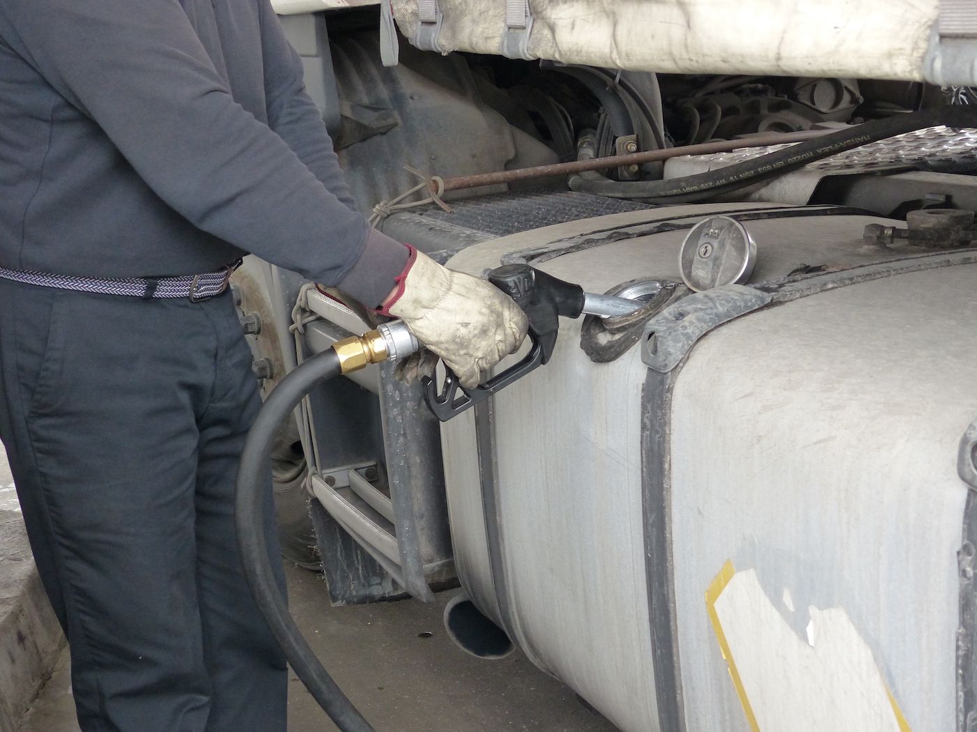 El sector vive pendiente de la evolución del precio de los carburantes.