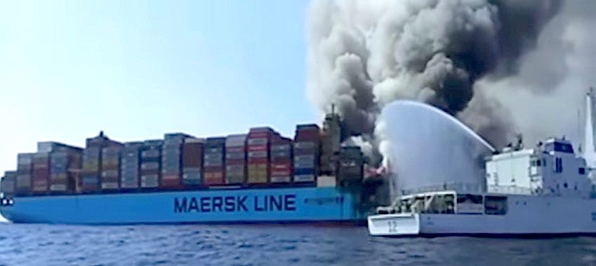 incendio-en-el-buque-maersk-honam incendio-en-el-buque-maersk-honam