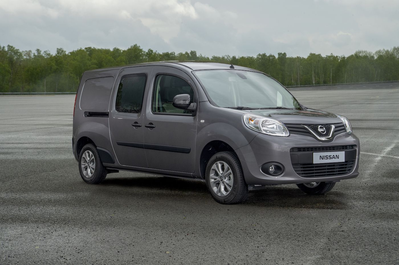 Nissan NV250 L1 Van