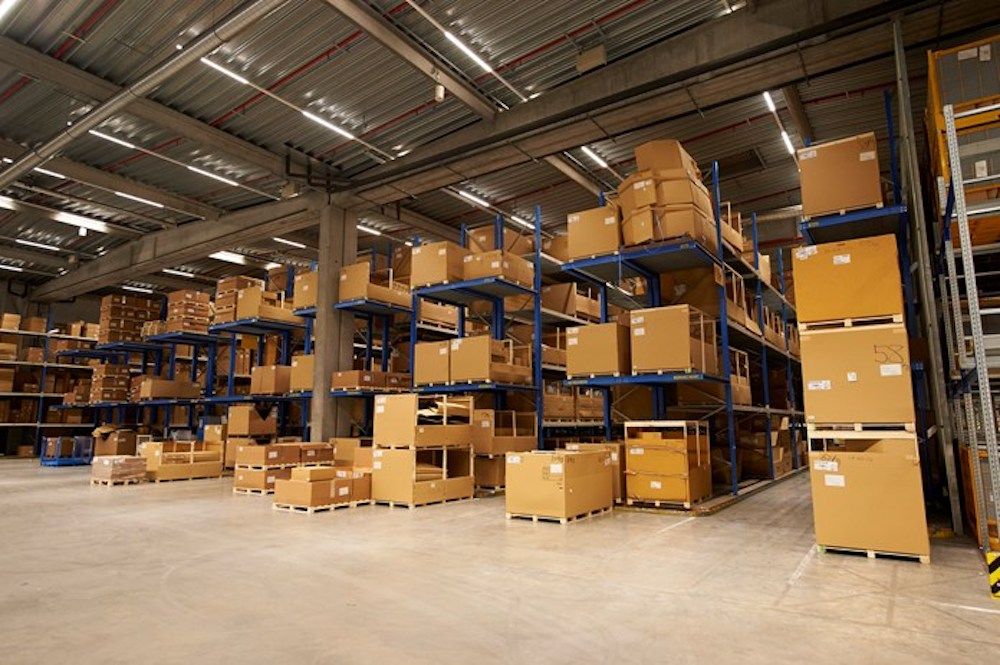 almacen-mazda-azuqueca-estanterias