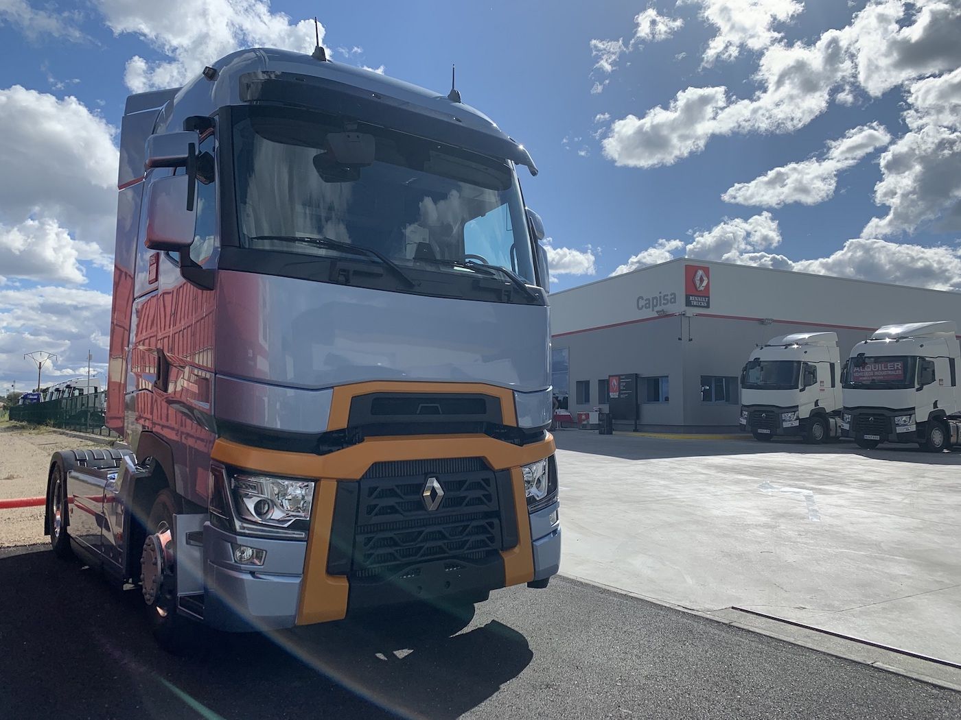 concesionario-de-renault-trucks-en-valladolid