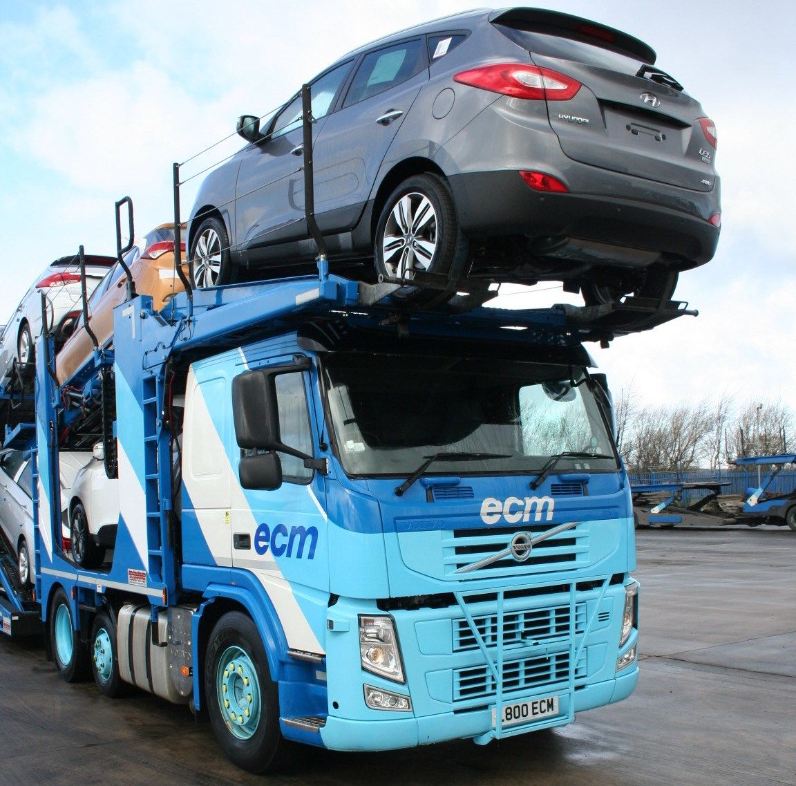 transporte-de-vehiculos-terminados-de-ecm transporte-de-vehiculos-terminados-de-ecm