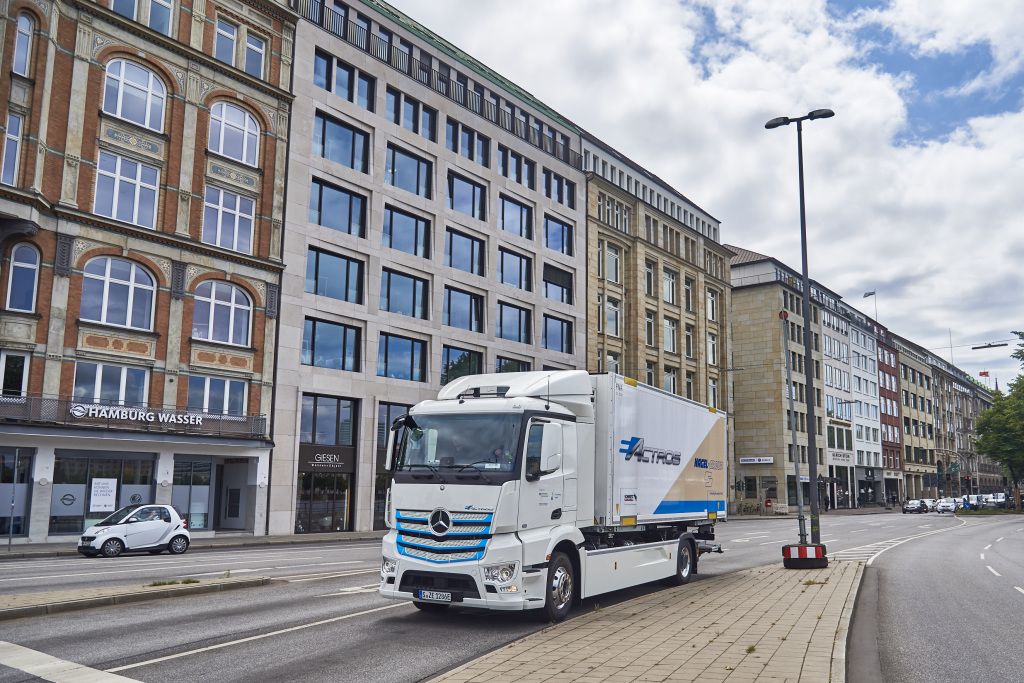 mercedes-eactros-distribucion-en-hamburgo