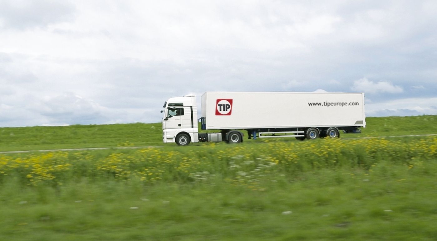 vehiculo-industrial-de-tip-trailer-services