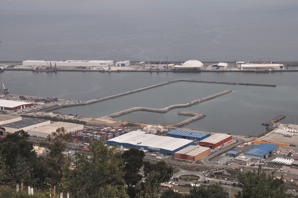 obras-del-espigon-central-en-el-puerto-de-bilbao