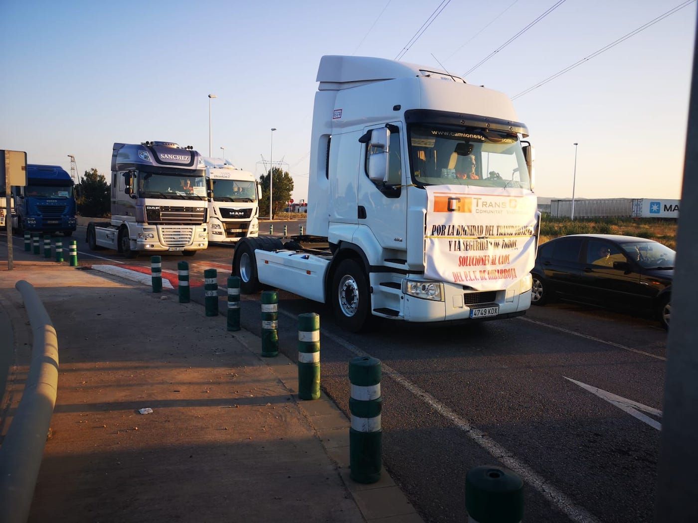 marcha-lenta-camiones-ribarroja