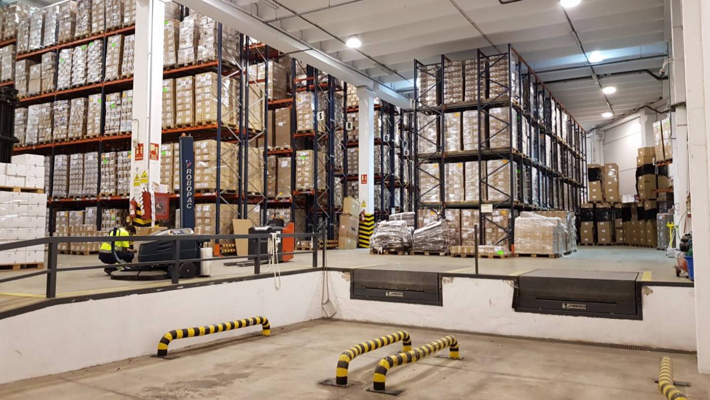 Almacen_Dynamic Express en Sant Boi de Llobregat