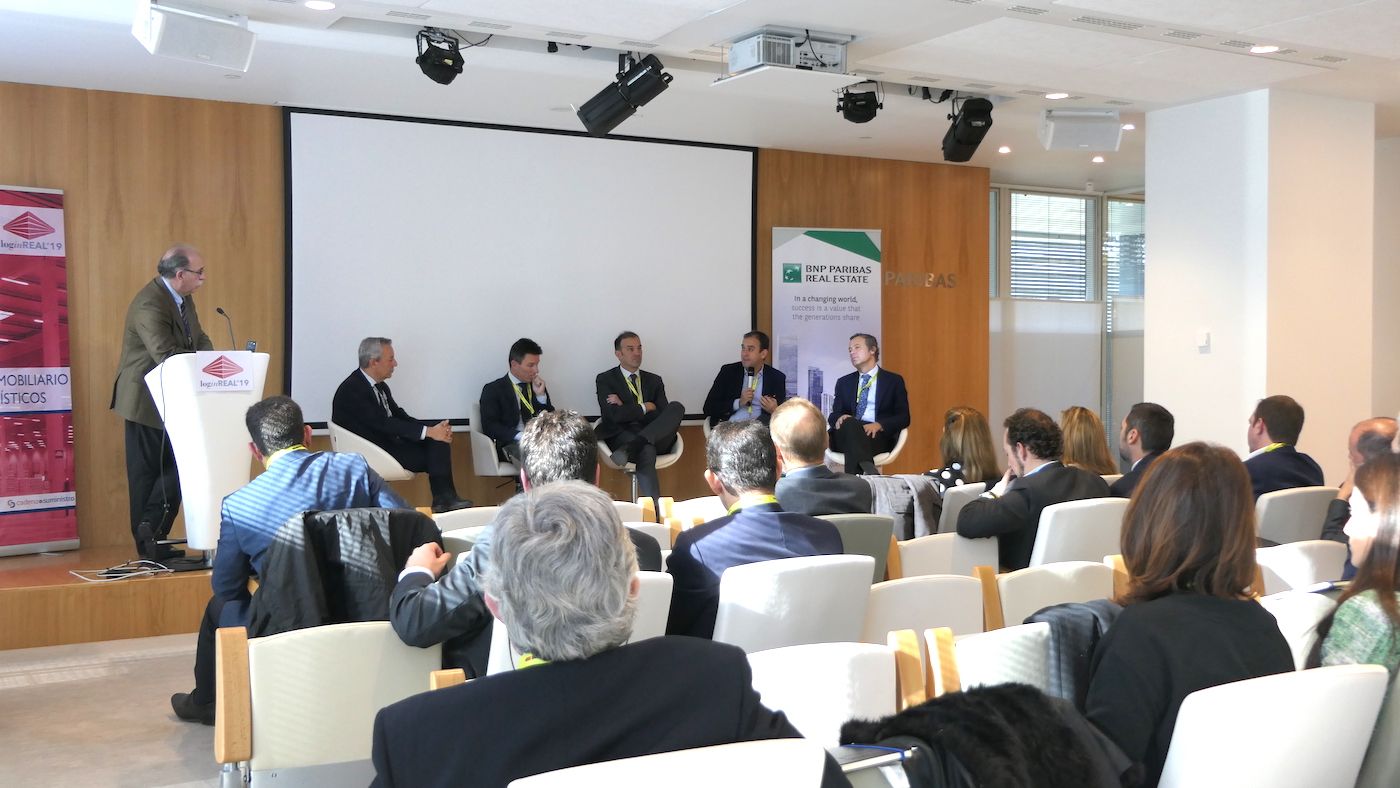 loginREAL10 primera mesa redonda