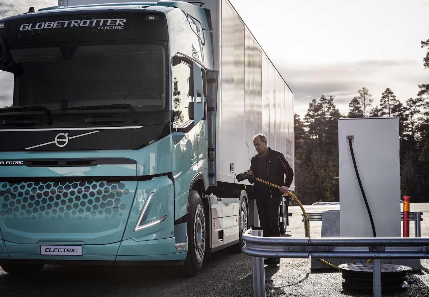 Electric_concept_trucks_Volvo