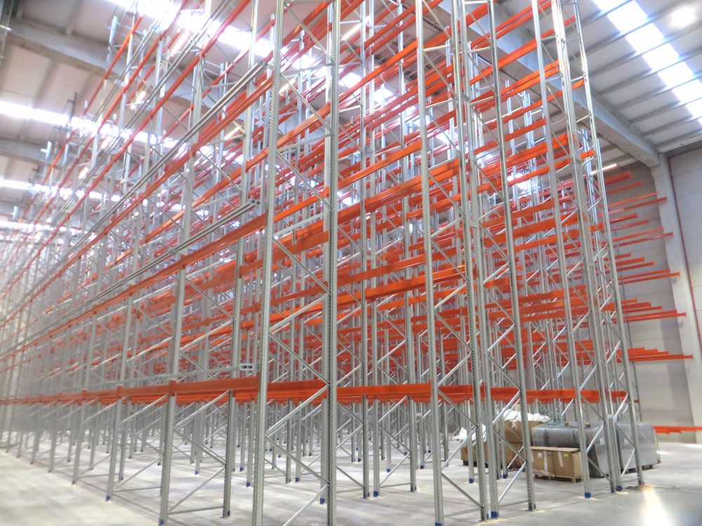 AR Racking paletizacion almacen Transnatur plaza