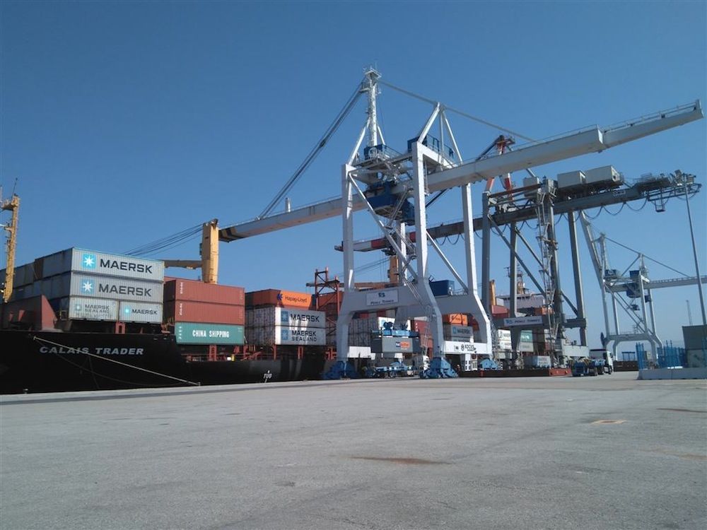 puerto marin contenedores