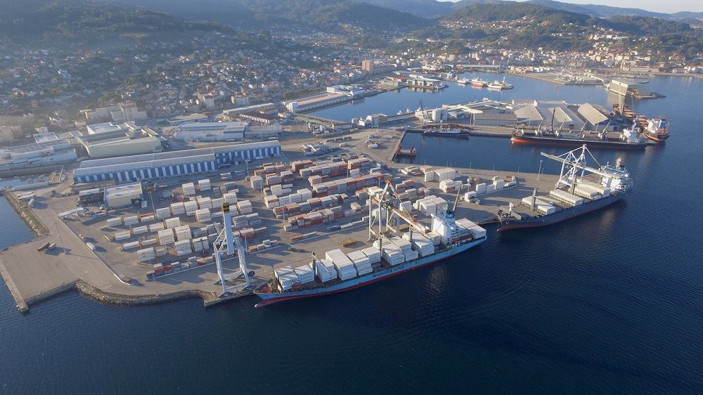 Instalaciones del puerto de Marin