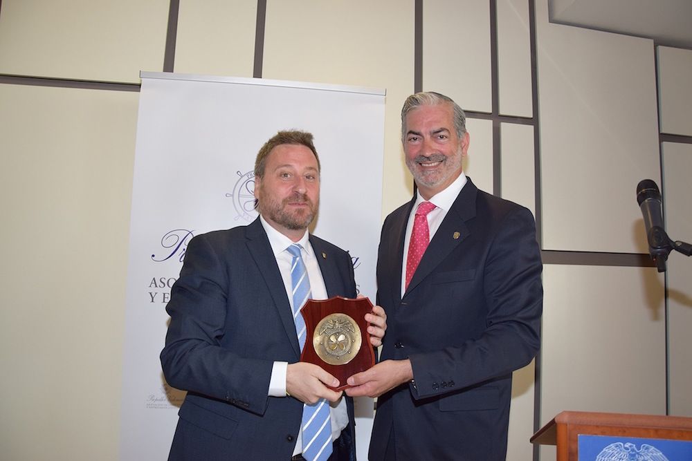 José Luis Soro acude al coloquio de Propeller Valencia