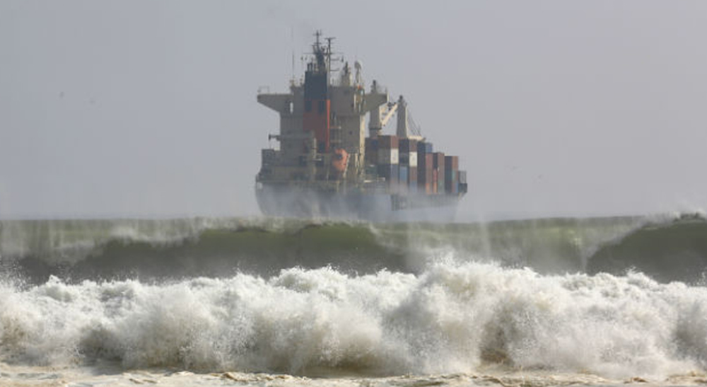 buque temporal alta mar buque temporal alta mar