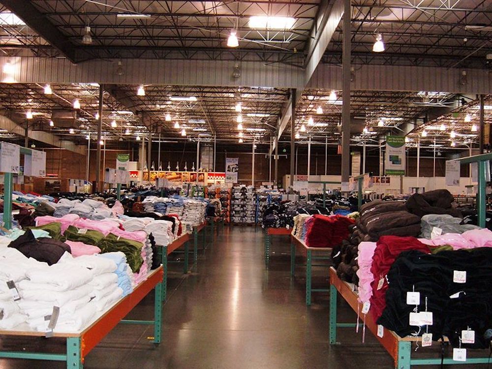 Interior-de-un-centro-de-Costco