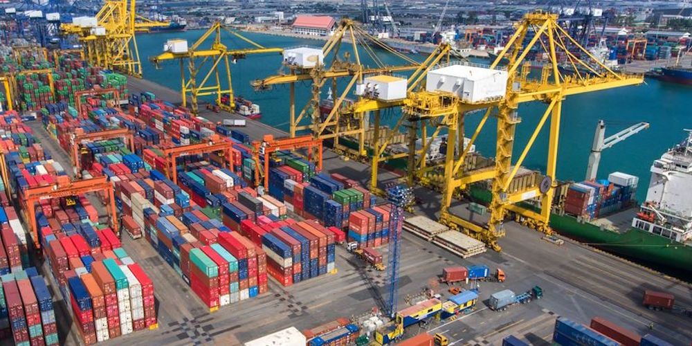 puerto contenedores terminal china